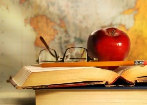 Поздравления преподавателям от студентов